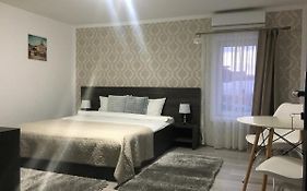 B House Rooms